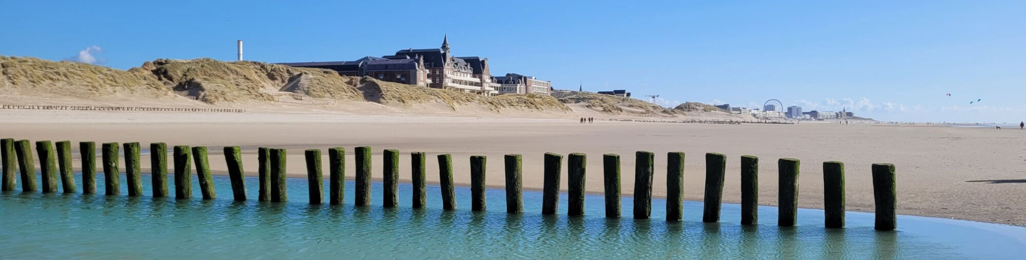 Het strand van Côte d'Opale, vlakbij camping Le Grand Marais in Pas-de-Calais